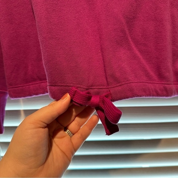 OLD NAVY Active Pullover - Picture 3 of 5